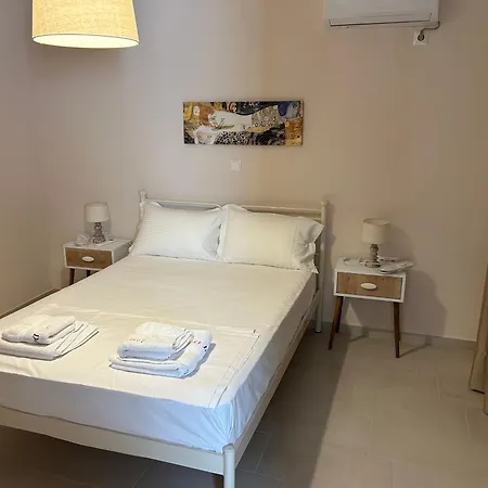 Zoumpouli Village * Spartià
