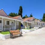 Дом отдыха Zoumpouli Village *