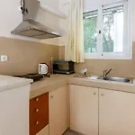 Дом отдыха Zoumpouli Village Спартия