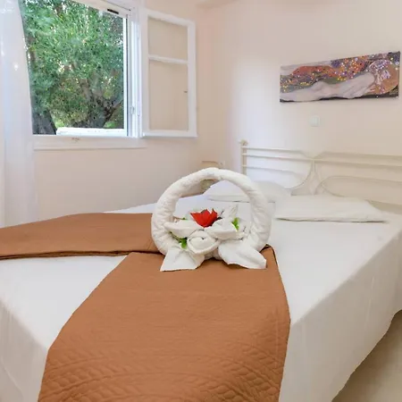 Ferienhaus Zoumpouli Village *
