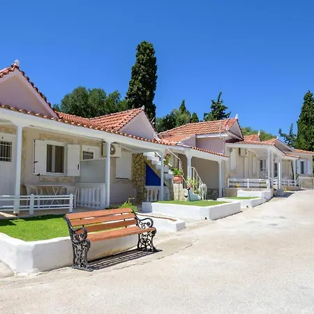 Feriehus Zoumpouli Village *